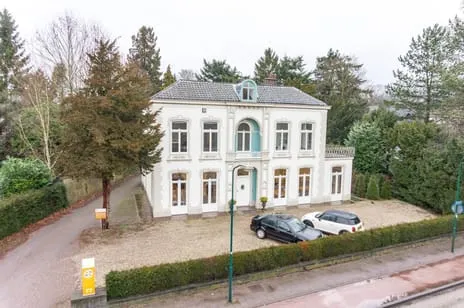 Vrijstaande woning te koop: Dorpsstraat 77, Doorn-Centrum Doorn
