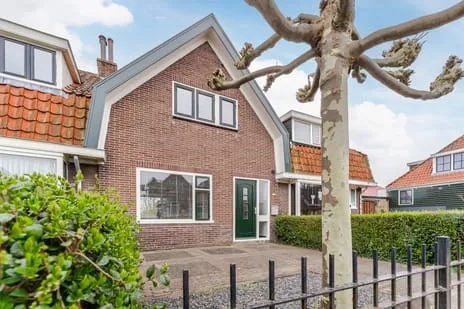 Tussenwoning te koop: Dorpsstraat 839, Waterrijk West Assendelft