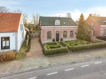 Vrijstaande woning te koop: Dorpsstraat 85, Kern Ulicoten Ulicoten