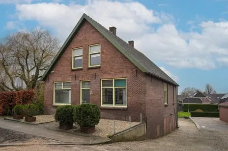 Vrijstaande woning te koop: Dorpsstraat 91, Kern Wamel Wamel