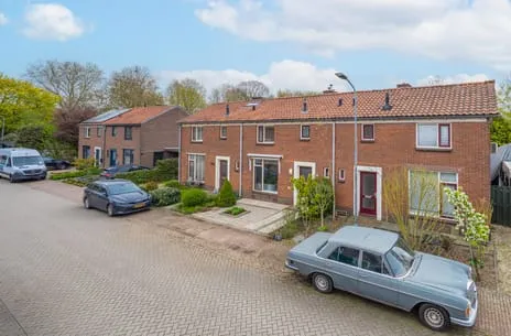 Tussenwoning te koop: Dorpsstraat-Oost 49, Elzenpas Tiel