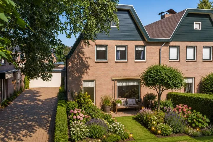 Semi-detached for sale: Dorpsstraat-Oost 57, Elzenpas Tiel