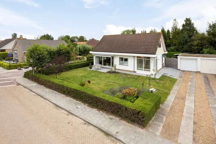 Vrijstaande woning te koop: Dorpsstraat 41, Retranchement