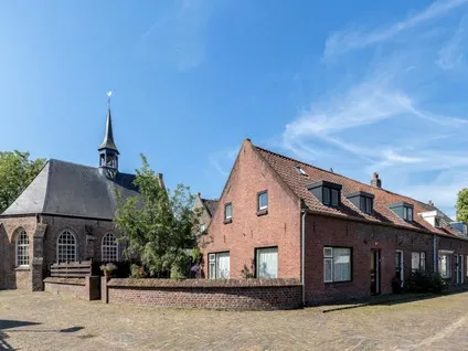 Terraced house for sale: Dorpstraat 1, Kom Engelen 'S-Hertogenbosch