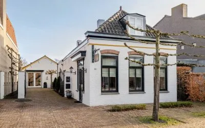 Hoekwoning te koop: Dorpstraat 19, Ulvenhout