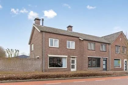Hoekwoning te koop: Dorpstraat 21A, Riel-Dorp Riel