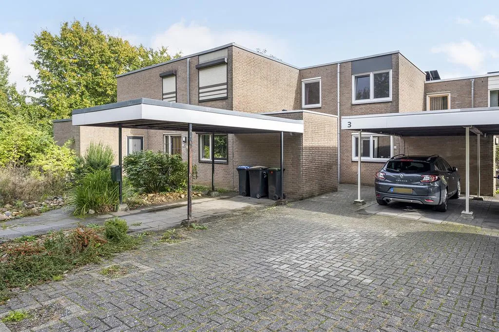 Hoekwoning te koop: Dorpstraat 3, Buchten