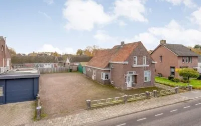Vrijstaande woning te koop: Dorpstraat 33, Leveroy Leveroy