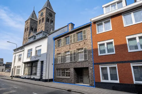 Apartment for sale: Dorpstraat 70, Heer Maastricht