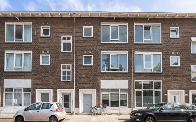 Appartement te koop: Dorpsweg 104B, Rotterdam
