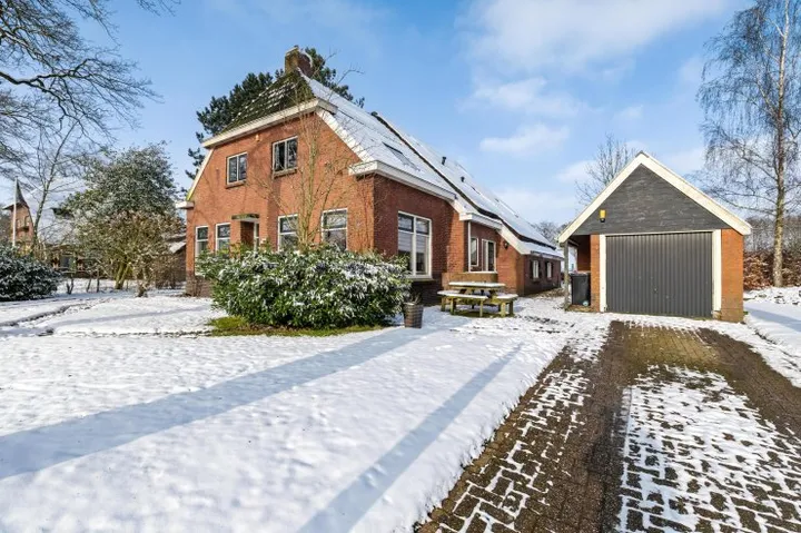 Vrijstaande woning te koop: Dorpsweg 12, Donderen