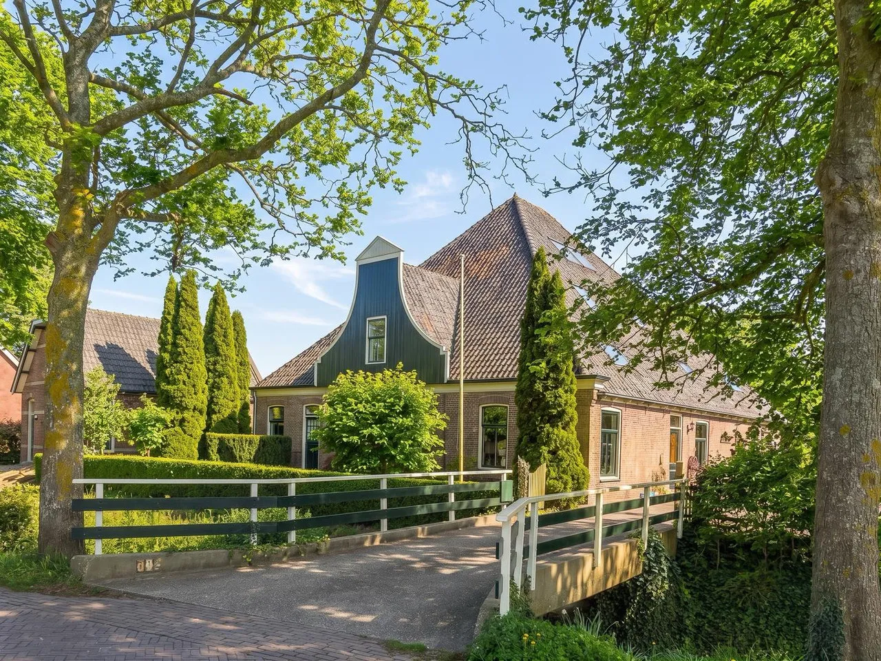 Vrijstaande woning te koop: Dorpsweg 182, Twisk