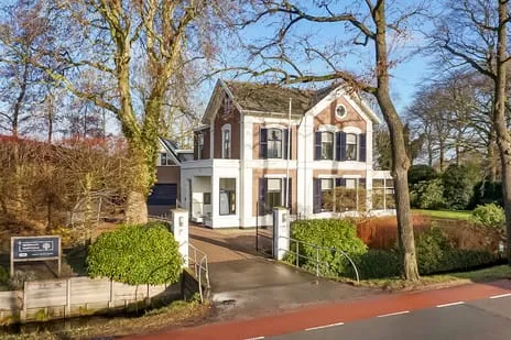 Vrijstaande woning te koop: Dorpsweg 23, Maartensdijk Kern Maartensdijk