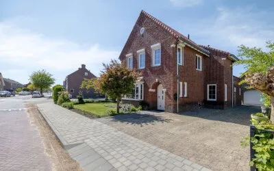 Vrijstaande woning te koop: Dorpsweg 43, De Heen De Heen