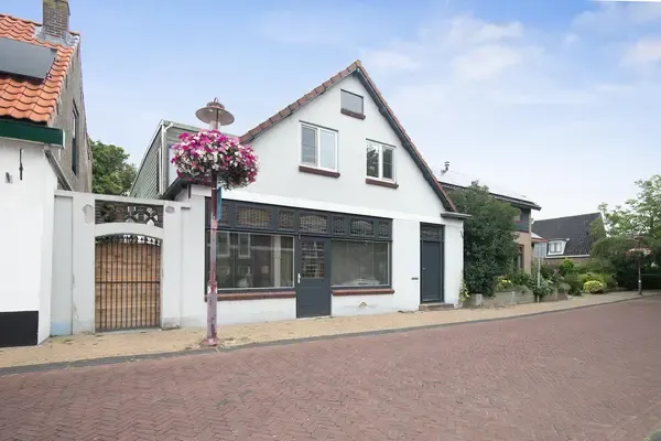 Vrijstaande woning te koop: Dorpsweg 56, Rockanje