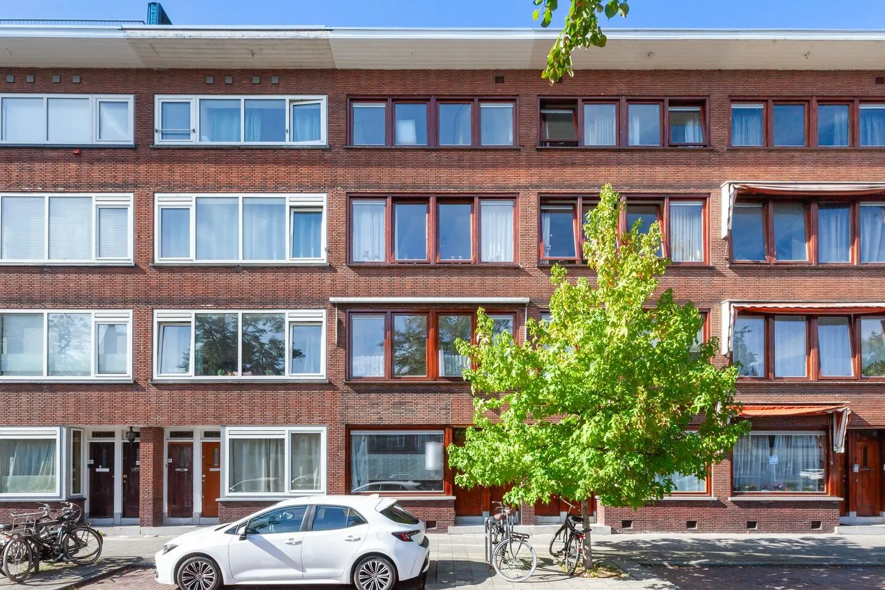 Appartement te koop: Dorpsweg 63A01, Rotterdam