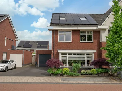 Twee-onder-één-kap te koop: Dorsmolen 14, De Kol en Noordenberg Holten