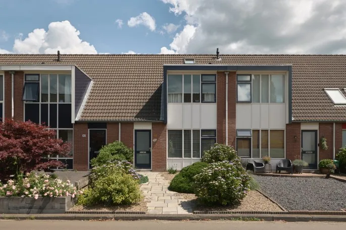 Terraced house for sale: Dorsvloer 40, De Trisken rondom Drachten