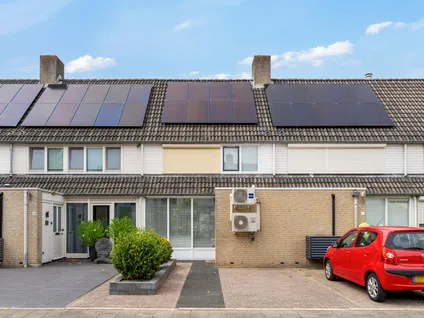 Tussenwoning te koop: Dorthstraat 17, Huibeven Oost Tilburg