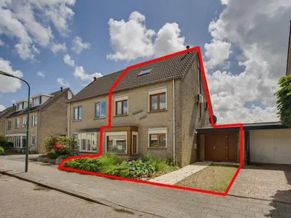 Terraced house for sale: Dotterbloem 9, Kern Stompwijk Leidschendam