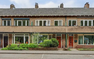 Tussenwoning te koop: Dotterlaan 24, Zeegsingel e.o. Arnhem
