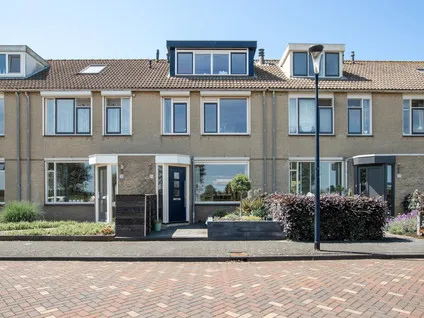 Tussenwoning te koop: Dotterlei 24, Gouderak Gouderak