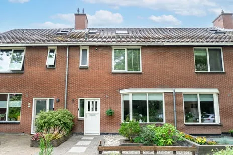 Terraced house for sale: Douwe Brouwerweg 13, Gommerwijk Oost Enkhuizen