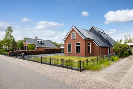 Vrijstaande woning te koop: Douwelaan 39, Oentsjerk Oentsjerk