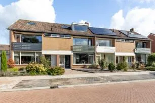 Tussenwoning te koop: Douwencamp 20, Nijkerk
