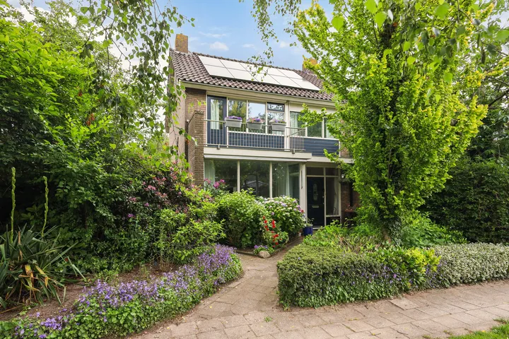 Corner house for sale: Douwetille 8, Hurdegaryp Hurdegaryp
