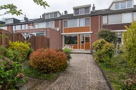 Tussenwoning te koop: Douzapad 12, Palenstein Zoetermeer