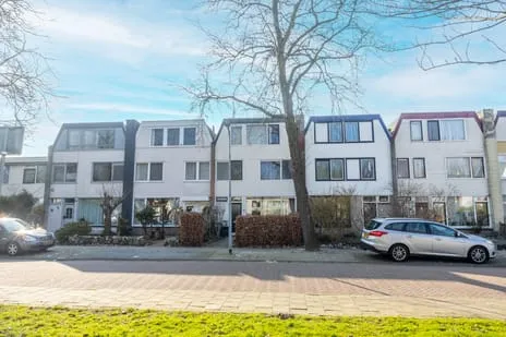 Tussenwoning te koop: Dovenetelweg 55, Kogerveld Zaandam