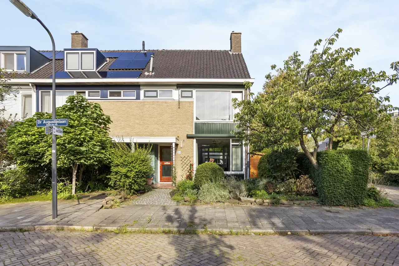 Hoekwoning te koop: Dr Augustijnlaan 33, Rijswijk