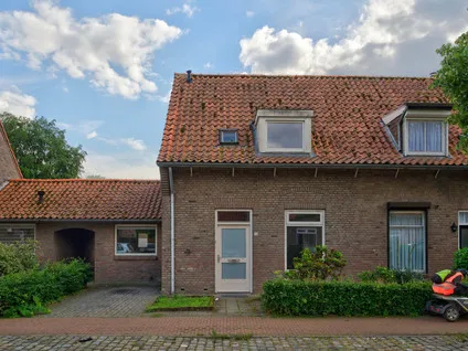 Twee-onder-één-kap te koop: Dr Feijstraat 38, Oirschot-Centrum Oirschot