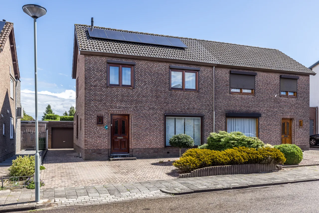 Hoekwoning te koop: Dr Goossensstraat 4A, Berg En Terblijt