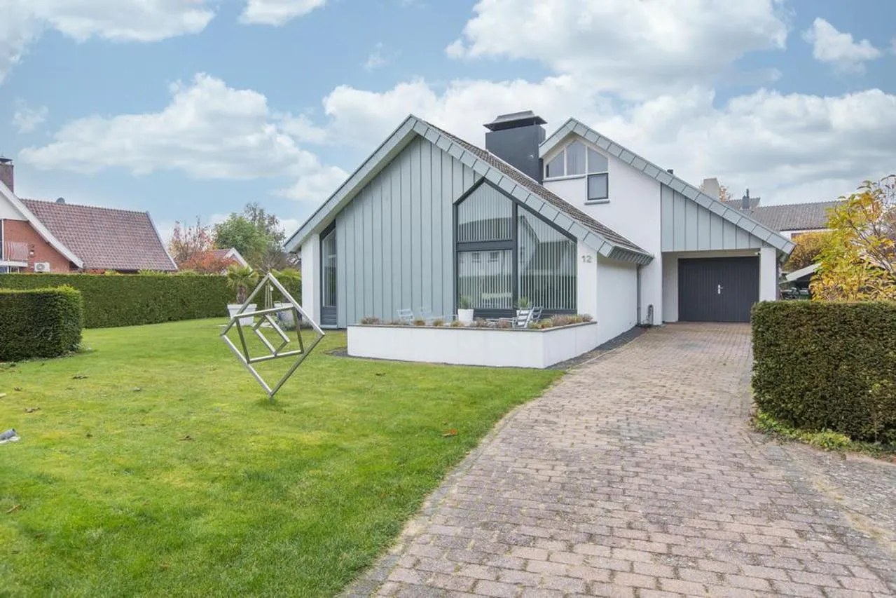 Vrijstaande woning te koop: Dr.Jan Herman van Heekln 12, 'S-Heerenberg