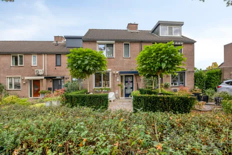 Tussenwoning te koop: Dr. Kolfflaan 70, Hagenbroek Kampen