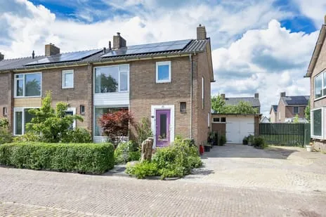 Hoekwoning te koop: Dr. Kuyperlaan 17, Noordoosthoek Sneek