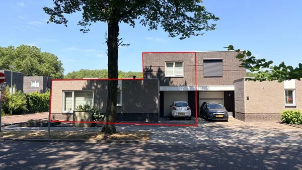 Tussenwoning te huur: Dr. Nolenslaan 5, Geleen-Noord Geleen
