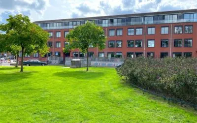 Appartement te koop: Dr. P.J.H. Cuypersplein 1-3, Johannes Geradtswegbuurt Hilversum