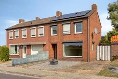 Twee-onder-één-kap te koop: Dr.Poelsstraat 19, Herkenbosch