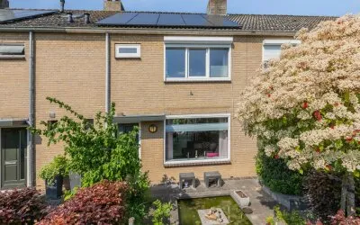 Tussenwoning te koop: Dr Schaepmanstraat 3, Zonnemaat Zevenaar
