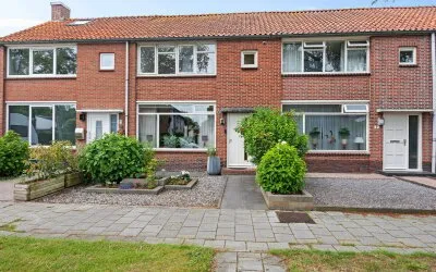 Tussenwoning te koop: Dr. Th. Tjabbesstraat 44, Veendam-Oude Ae Veendam