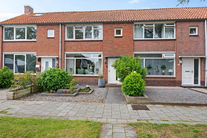 Tussenwoning te koop: Dr. Th. Tjabbesstraat 44, Veendam-Oude Ae Veendam