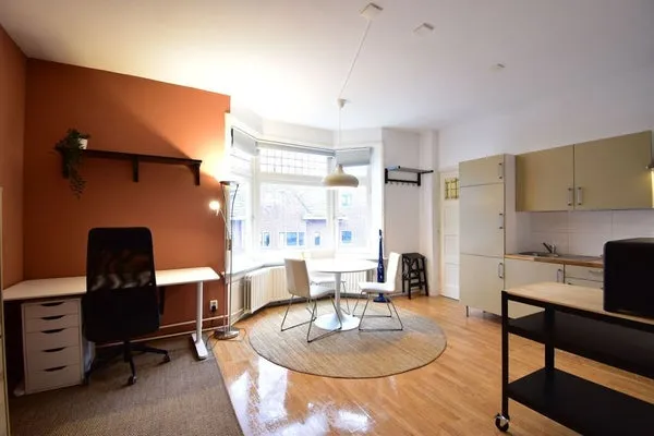 Woning te huur: Dr. van Mierlostraat, Chassé Breda