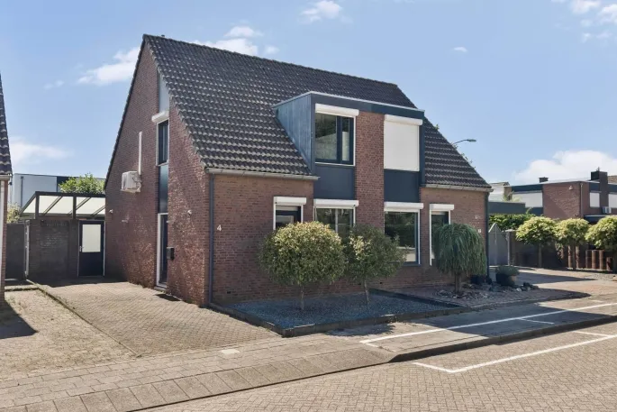 Semi-detached for sale: Dr. Willem Dreesstraat 4, De Dem en omgeving Hoensbroek