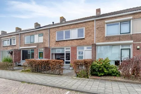 Tussenwoning te koop: dr. B. Vaandragerstraat 6, Domburg Domburg