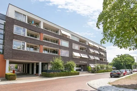 Appartement te koop: Dr. Coppesstraat 30-27, Enschede