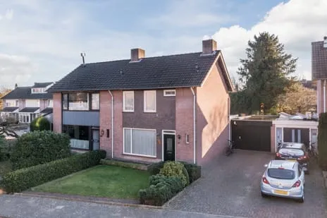 Twee-onder-één-kap te koop: Dr. Cramerstraat 36, Bladel Hofstad Bladel