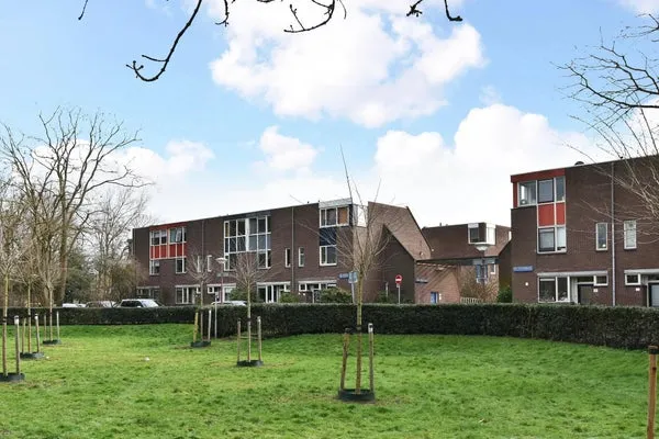 Tussenwoning te koop: Dr. G. Knuttelpark 89, 'S-Gravenhage